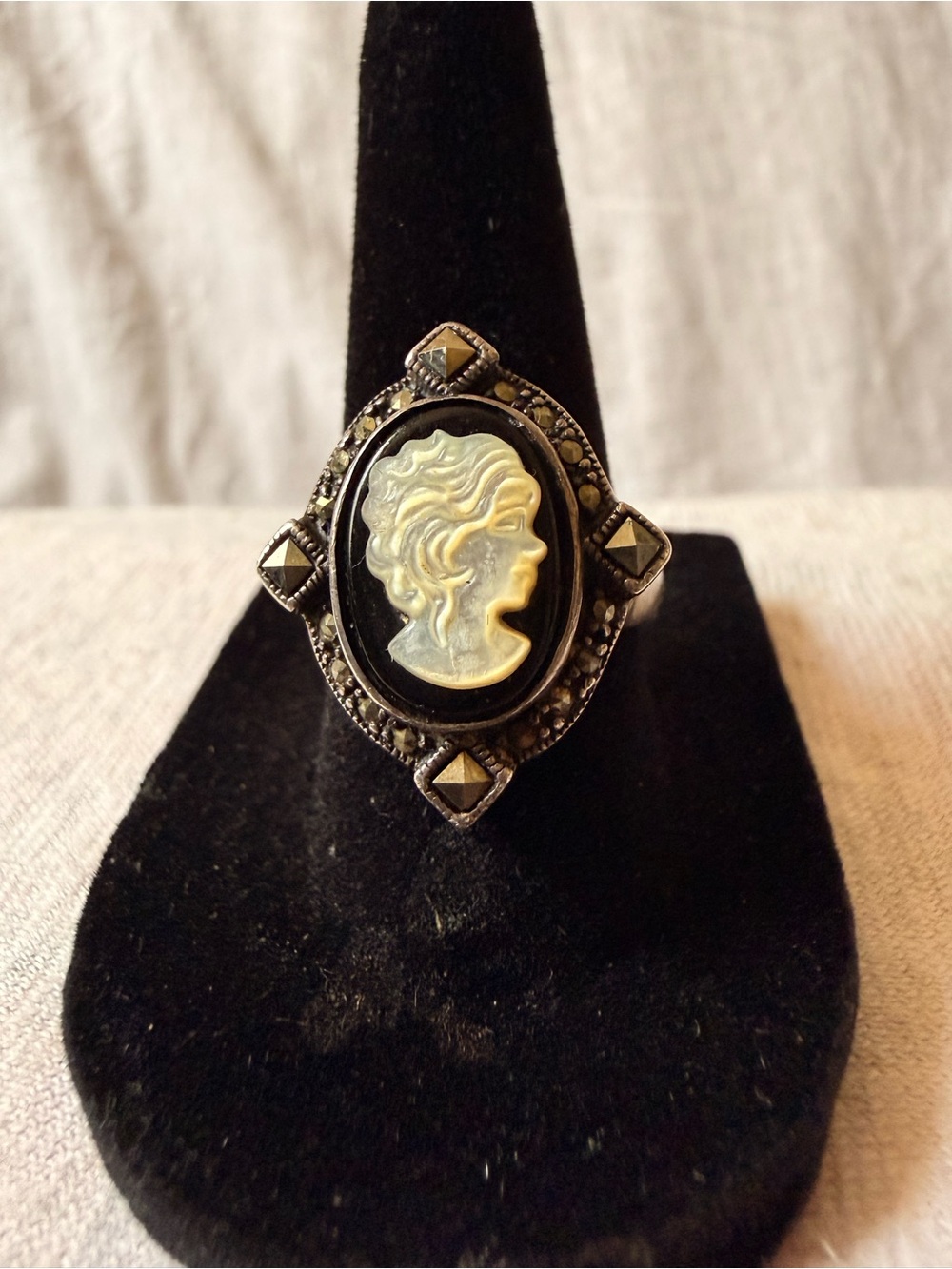 Vintage Sterling Silver Art Deco Cameo Ring - Women's Jewelry